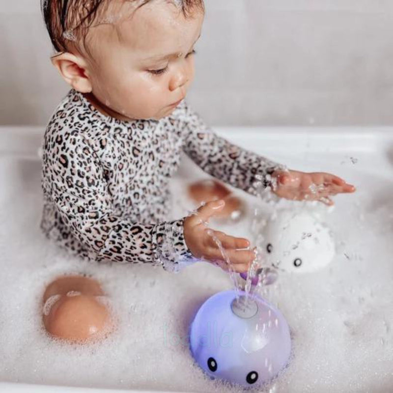 Toddla™ Whale Bath Toy image 7